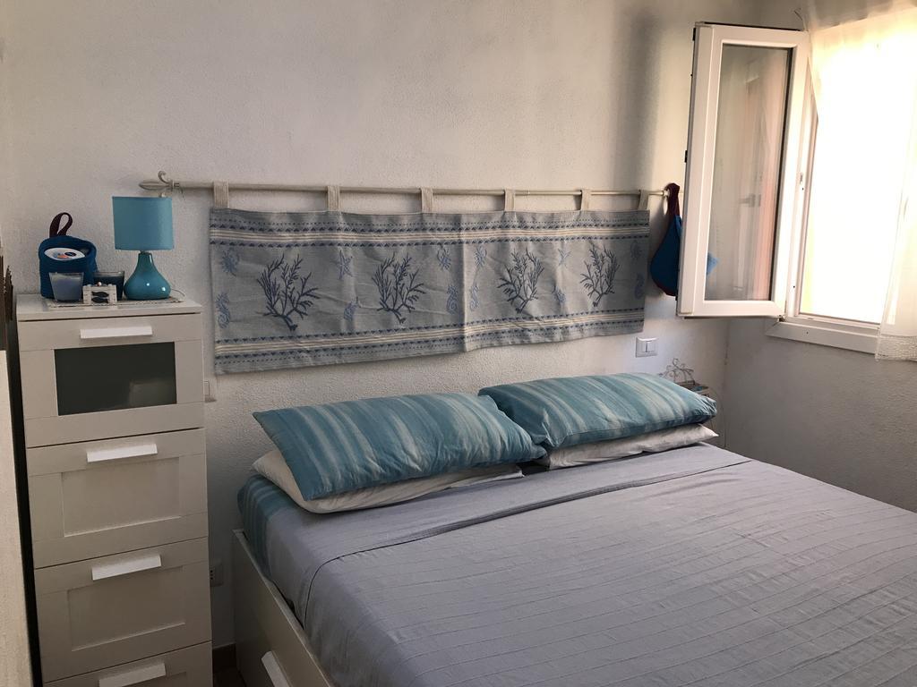 Villanova MonteleoneH24 Vacanzeアパートメント エクステリア 写真
