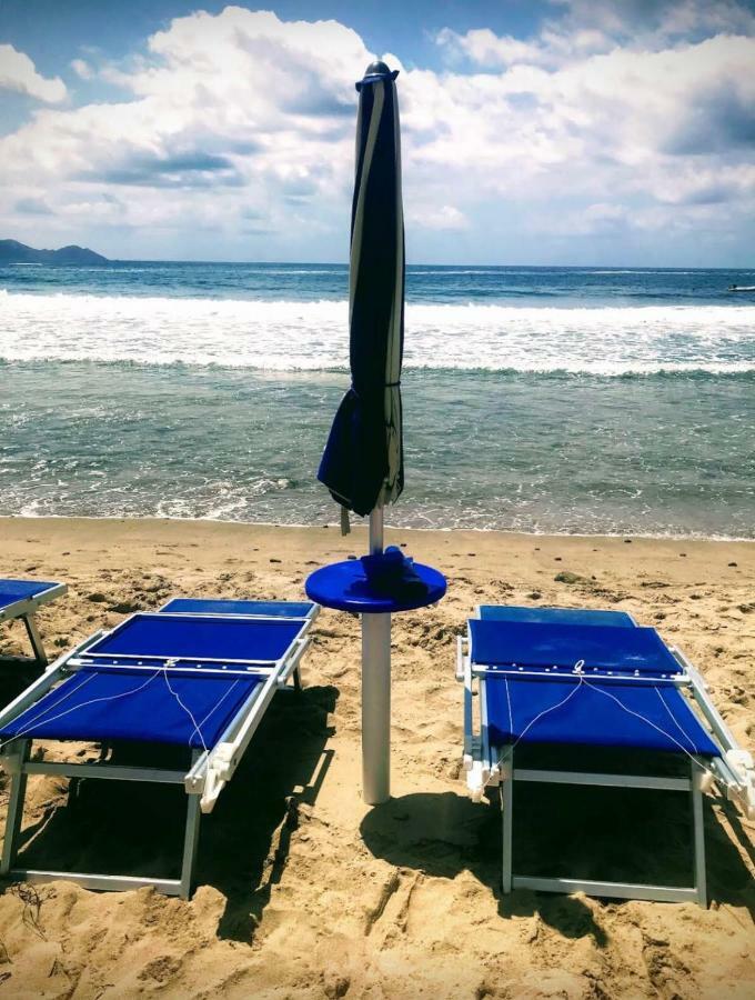 Villanova MonteleoneH24 Vacanzeアパートメント エクステリア 写真